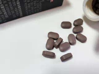닥터피엔티 [Dr.PNT] 하루 2알로 건강한 다이어트! 한겨울에도 체지방만 쏙~ 슬림핏 다이어트 — 4점을 준 리뷰어가 2023년 4월 올린 사용 사진