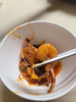 화끈한녀석들 새오똥400g 새우,오징어,똥집 볶음요리 소스,밀떡, 참기름 포함 — 5점을 준 리뷰어가 2022년 12월 올린 사용 사진