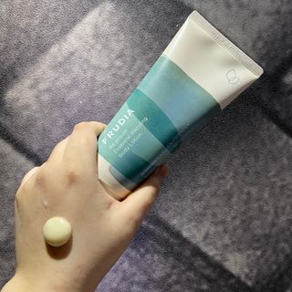 [후르디아] 올리브영 저자극 비건바디로션 — 5점을 준 리뷰어가 2023년 3월 올린 사용 사진
