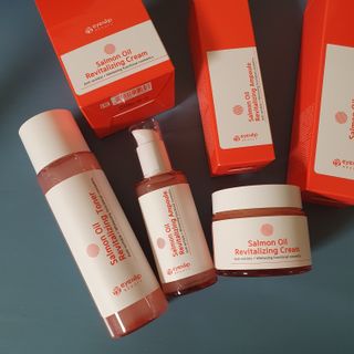 아이앤립 / EYENLIP 아이앤립 연어오일 리바이탈라이징 토너+앰플+크림 3종 세트 — 4점을 준 리뷰어가 2021년 5월 올린 사용 사진