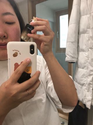 수려한 더블랙세럼 15ml — 5점을 준 리뷰어가 2022년 3월 올린 사용 사진