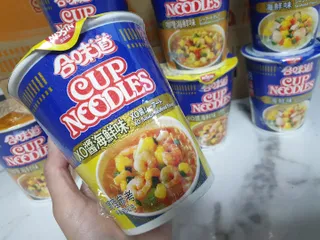 NISSIN 닛신 컵누들  4종 - 씨푸드오리지날, 씨푸드 스파이시, 씨푸드 커리, 씨푸드 XO소스 — 5점을 준 리뷰어가 2022년 4월 올린 사용 사진