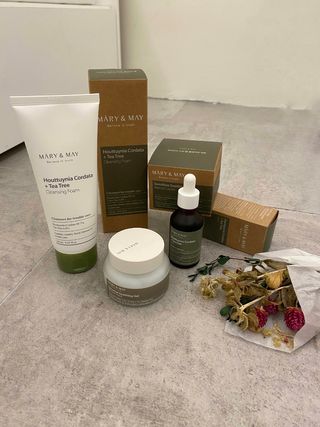 마리엔메이 센서티브 수딩 젤 크림 + 어성초 티트리 추출물 세럼 + 어성초 티트리 모공 클렌징 폼 — 5점을 준 리뷰어가 2021년 8월 올린 사용 사진