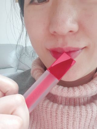 [블랙루즈] 에어 핏 벨벳틴트 시즌1 7종 중 택1+랜덤1 — 5점을 준 리뷰어가 2021년 1월 올린 사용 사진