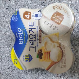 매일바이오 그릭요거트 오리지널 플레인 4개, 로스터리 커피믹스 4개 — 4점을 준 리뷰어가 2021년 12월 올린 사용 사진