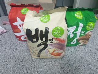 [풀무원] 자연은맛있다 정면, 백면, 홍면  세트 — 5점을 준 리뷰어가 2021년 4월 올린 사용 사진