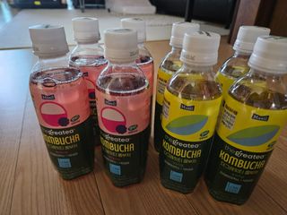 더그레잇티 콤부차 [매일유업] 더그레잇티 44kcal 콤부차 300ml *12개입 (오리지널 6개+베리리치 6개) — 4점을 준 리뷰어가 2023년 7월 올린 사용 사진