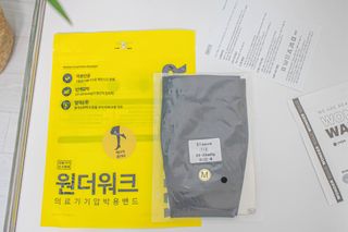 [원더워크] 의료용 압박스타킹, 종아리형 압박밴드 1세트 — 5점을 준 리뷰어가 2024년 6월 올린 사용 사진