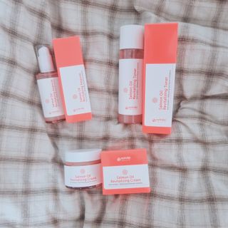 아이앤립 / EYENLIP 아이앤립 연어오일 리바이탈라이징 토너+앰플+크림 3종 세트 — 5점을 준 리뷰어가 2021년 6월 올린 사용 사진