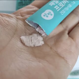 앙팡 패밀리면역 프로바이오틱스 2g x 100포 — 5점을 준 리뷰어가 2022년 11월 올린 사용 사진