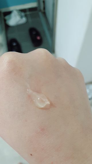김정문알로에 큐어 큐어 맥시 알로에베라 겔 크림 — 5점을 준 리뷰어가 2021년 3월 올린 사용 사진