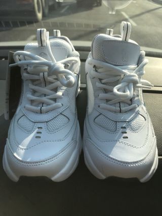 풋테크 지압신발 풋테크 건강 지압 운동화 FT20 — 5점을 준 리뷰어가 2020년 12월 올린 사용 사진