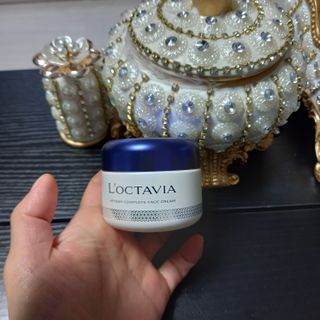 록타비아 Artisan Complete Face Cream — 5점을 준 리뷰어가 2023년 11월 올린 사용 사진
