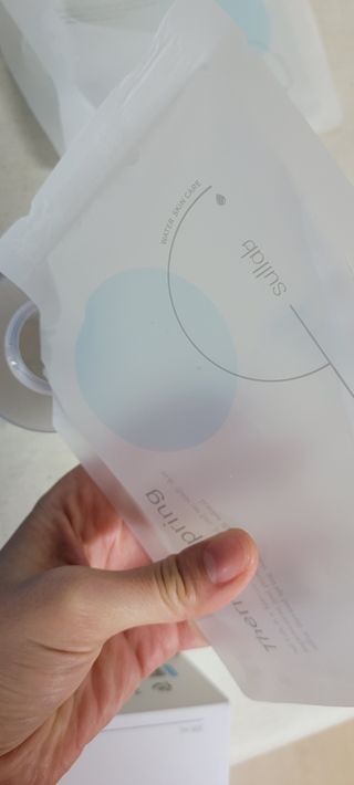 설랩수앤슈, 직접 만들어 쓰는 아기 물티슈 — 5점을 준 리뷰어가 2021년 11월 올린 사용 사진