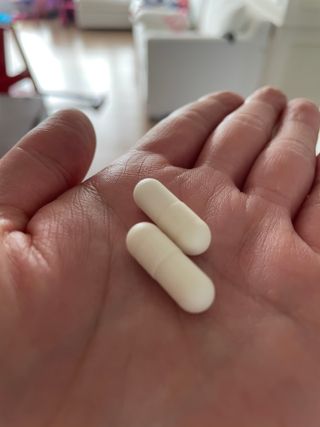 메디타민 인체유래 비피더스 포스트 프로바이오틱스 — 4점을 준 리뷰어가 2021년 4월 올린 사용 사진