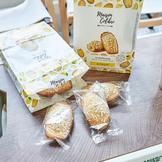 [메종콜리브리] 프랑스 마들렌 메종콜리브리 레몬 마들렌 2팩 — 5점을 준 리뷰어가 2022년 3월 올린 사용 사진