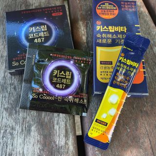 [키스립] 근복적인 숙취원인 해결 숙취해소제 키스립 코드레드487 2팩 & 뉴키스립비타 1box  set (최신) — 5점을 준 리뷰어가 2022년 8월 올린 사용 사진