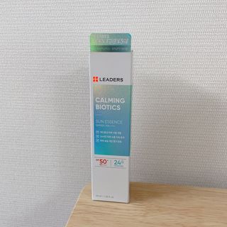 리더스코스메틱 리더스 카밍 바이오틱스 선 에센스 SPF 50+ PA++++ — 5점을 준 리뷰어가 2022년 6월 올린 사용 사진