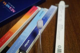 에브리모먼트 에브리 모먼트 칫솔 Every moment toothbrush — 5점을 준 리뷰어가 2022년 5월 올린 사용 사진