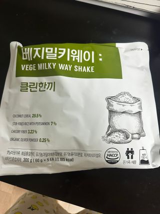 클린24시간  클린한끼 쉐이크 1세트 (5개) — 5점을 준 리뷰어가 2023년 8월 올린 사용 사진