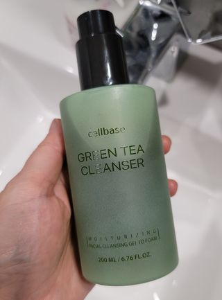 프리마인 메이크업과 들뜨는 각질까지 한방에 깐달걀로! 순하기까지한 셀베이스 그린티클렌저(200ml) — 4점을 준 리뷰어가 2023년 1월 올린 사용 사진