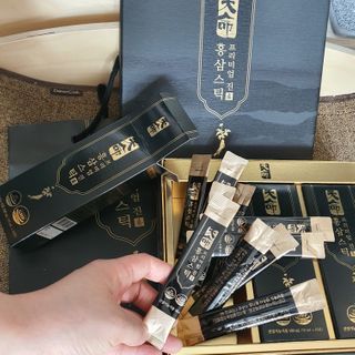 헬스업_천명진프리미엄홍삼스틱_10ml x 30포 — 5점을 준 리뷰어가 2021년 2월 올린 사용 사진