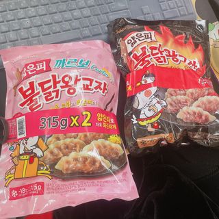 삼양냉동 [삼양] 얇은피불닭왕교자+얇은피까르보불닭왕교자 총4팩 — 5점을 준 리뷰어가 2021년 2월 올린 사용 사진