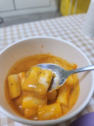 프리 [요리궁리] 타입 B (매콤,치즈,매콤까르보) 꽃떡볶이 6개입 세트 — 5점을 준 리뷰어가 2024년 12월 올린 사용 사진