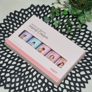 파시 고보습 핸드크림 40ml 5종 기프트 세트 — 5점을 준 리뷰어가 2022년 8월 올린 사용 사진
