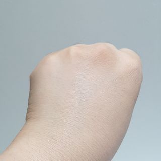 아이앤립 / EYENLIP 아이앤립 루센트 비비크림 2 Color — 4점을 준 리뷰어가 2021년 6월 올린 사용 사진