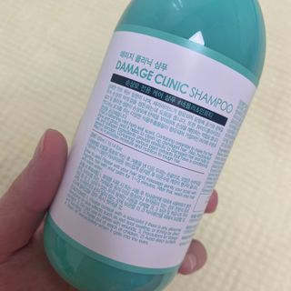 썸헤어 / SUMHAIR 썸헤어 데미지 클리닉 샴푸+트리트먼트 네롤리&민트티 — 5점을 준 리뷰어가 2021년 7월 올린 사용 사진