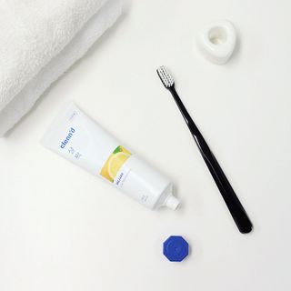 주식회사 클린디 [클린디] 고기능성 칫솔 세트_기능모/탄력모/미세모/초극세모 — 5점을 준 리뷰어가 2022년 3월 올린 사용 사진