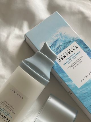 MF[스킨1004] 마다가스카르 센텔라 히알루-시카 워터핏 선세럼 50ml — 5점을 준 리뷰어가 2024년 5월 올린 사용 사진