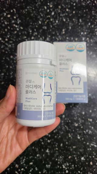 프리마인 평생 써야하는 관절의 건강을 위한 완벽설계 솔루션 관절n마디케어 플러스 120정 — 5점을 준 리뷰어가 2021년 10월 올린 사용 사진