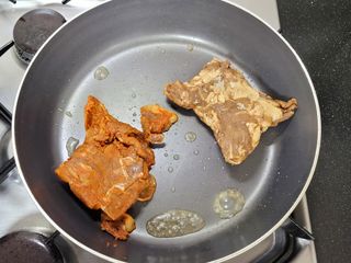 [앤더미트] 더 불맛 북성로 연탄불고기 반반 세트(간장맛 150g,매콤한 맛 150g) — 5점을 준 리뷰어가 2022년 4월 올린 사용 사진