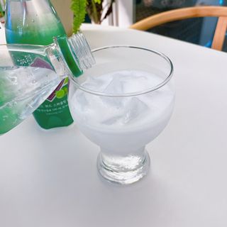 몽베스트 Montbest with Sparkling water Lime20병 — 5점을 준 리뷰어가 2023년 2월 올린 사용 사진