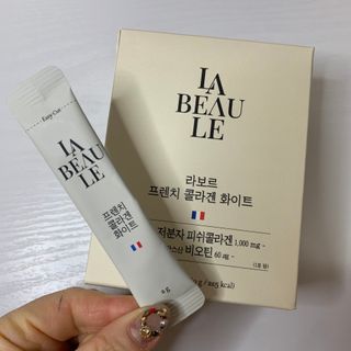 라보르 프렌치 콜라겐 화이트 — 5점을 준 리뷰어가 2022년 12월 올린 사용 사진