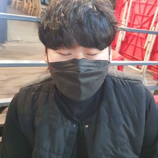 [갸스비] 곱슬 머리부터 파마까지 남자의 컬을 위한 갸스비 컬크림 — 5점을 준 리뷰어가 2021년 10월 올린 사용 사진