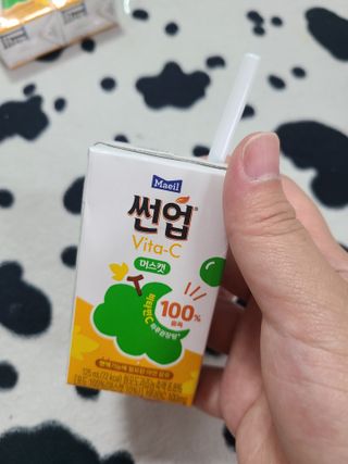 썬업비타씨 썬업 Vita-C — 5점을 준 리뷰어가 2021년 6월 올린 사용 사진