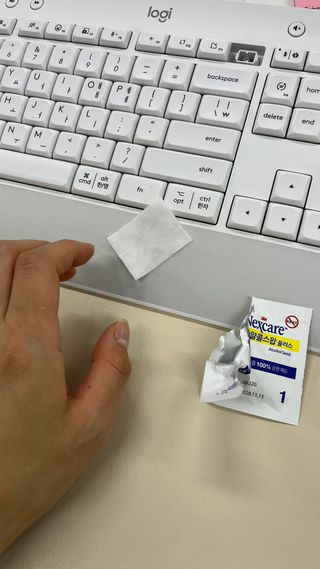 3M 넥스케어 블레미쉬 여드름패치 릴리프 111매(짜기 전 케어) +알코올스왑 증정 — 5점을 준 리뷰어가 2024년 7월 올린 사용 사진