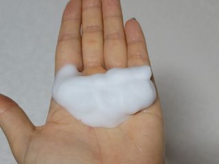 MF프리 [닥터문] 유산균 락토케어 질경초 여성청결제 200ml (폼타입) — 5점을 준 리뷰어가 2022년 7월 올린 사용 사진