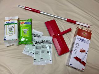 3M 스카치브라이트 비마마젠타 밀대걸레 세트+ PET 정전기청소포 대형 30매 — 4.5점을 준 리뷰어가 2023년 7월 올린 사용 사진