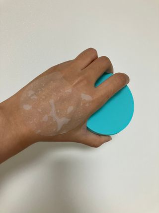 리더스코스메틱 리더스 카밍 바이오틱스 퀵 수딩 패드 — 3점을 준 리뷰어가 2022년 7월 올린 사용 사진