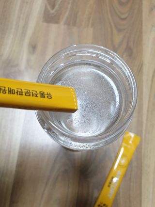 주식회사 씨크릿비에프랩 마시는 아미노산 아미토리 열대과일맛 14포 [1포, 5g / 보틀증정] — 5점을 준 리뷰어가 2022년 12월 올린 사용 사진