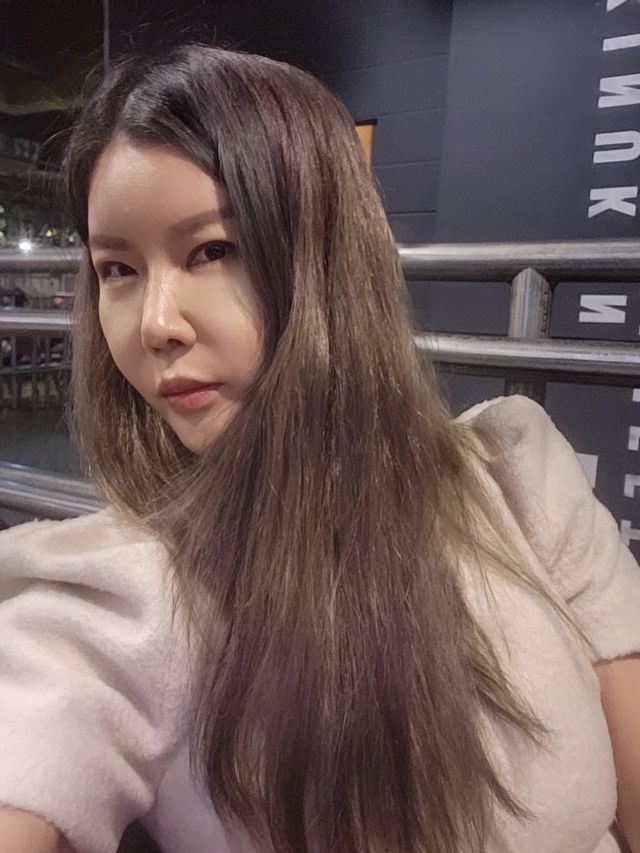 [유니프] 헤어 샤이니 핑크 컬러 트리트먼트240g 리뷰 사진