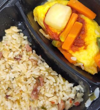 직탁 식단관리 3종 도시락(꼬막 듬뿍 곤드레비빔밥, 알리오올리오 불고기오믈렛, 매콤쭈꾸미 시래기유채밥) — 5점을 준 리뷰어가 2022년 7월 올린 사용 사진