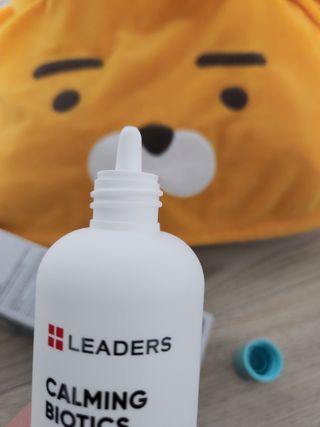 리더스코스메틱 리더스 카밍 바이오틱스 에센스 워터 — 5점을 준 리뷰어가 2022년 5월 올린 사용 사진
