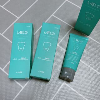 치과에서 쓰는 치약 _ 라벨제로 저불소 꼬마, 키즈, 유아, 베이비, 주니어 안전한 어린이치약 — 5점을 준 리뷰어가 2023년 3월 올린 사용 사진