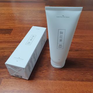 [베러오리진] 무화과 크리미 딥 폼 클렌저/피부 노폐물 & 미세먼지 99 세정 인증 민감성 피부 무자극 인증 — 5점을 준 리뷰어가 2021년 11월 올린 사용 사진