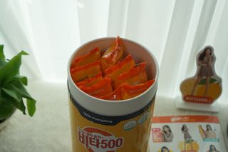광동생활건강 [광동] 제니비타민C 비타500데일리스틱 180포+제니등신대+제니스티커 — 5점을 준 리뷰어가 2021년 12월 올린 사용 사진